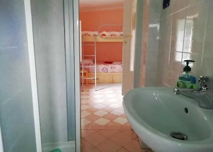 Mare, Monti E...cinque Terre Διαμέρισμα *