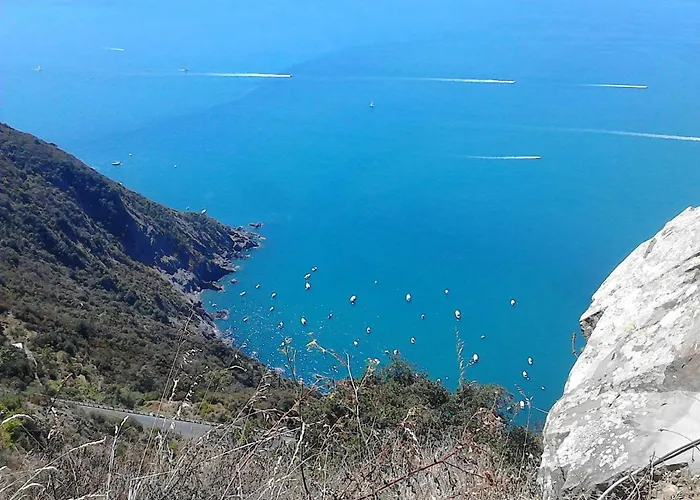 Mare, Monti E...cinque Terre La Spezia